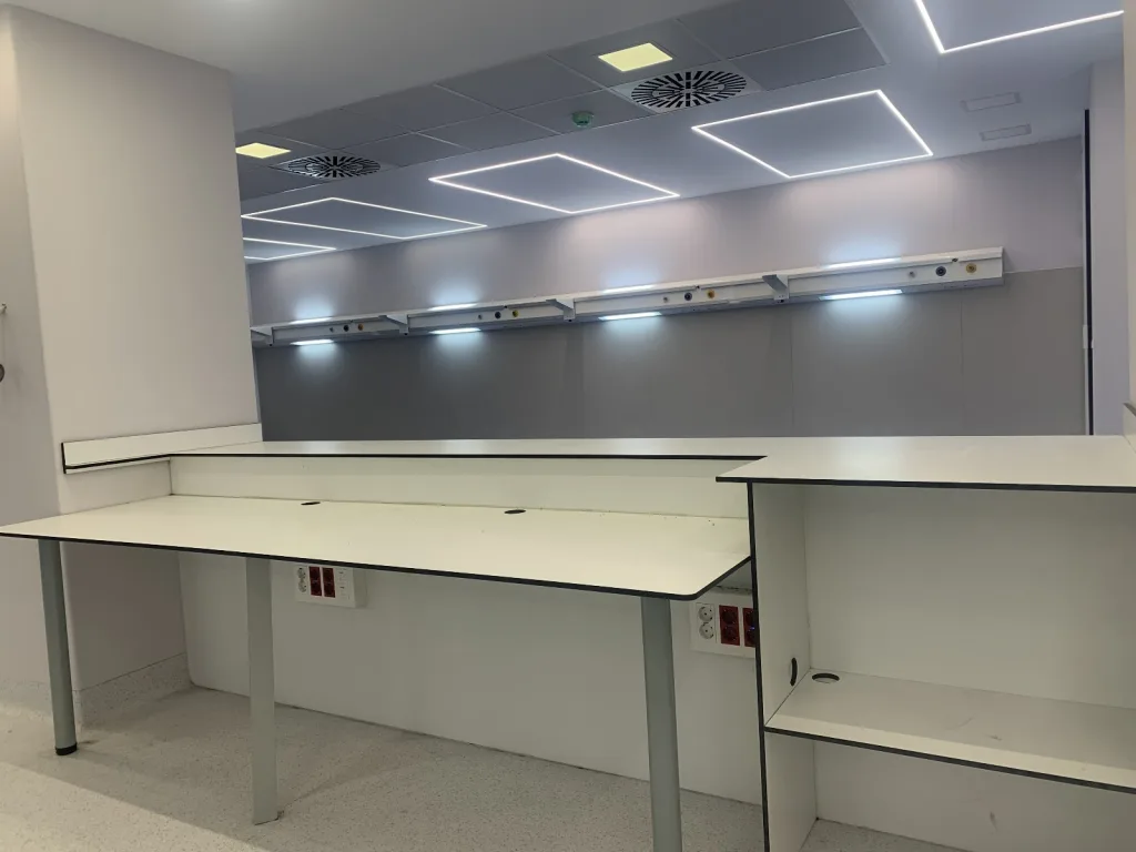 Reformas Espacios Sanitarios 11