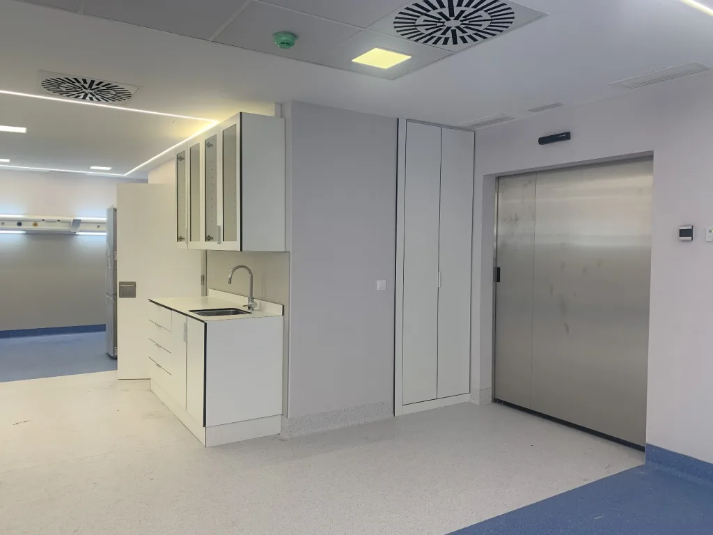 Reformas Espacios Sanitarios 13