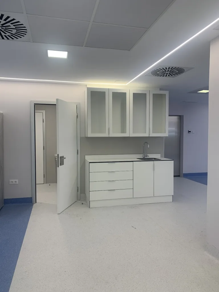 Reformas Espacios Sanitarios 14