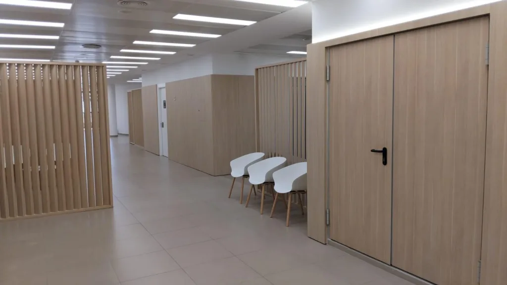 Resformas Espacios Profesionales Abanti  Sala de Espera 3